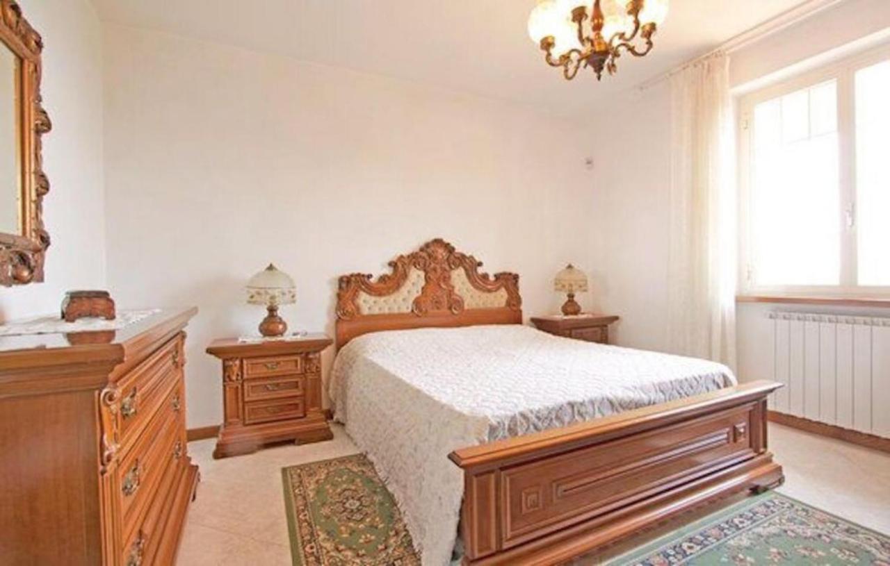 Villa Las Palmas By Nicola Real Estate Corsanico-Bargecchia Eksteriør billede